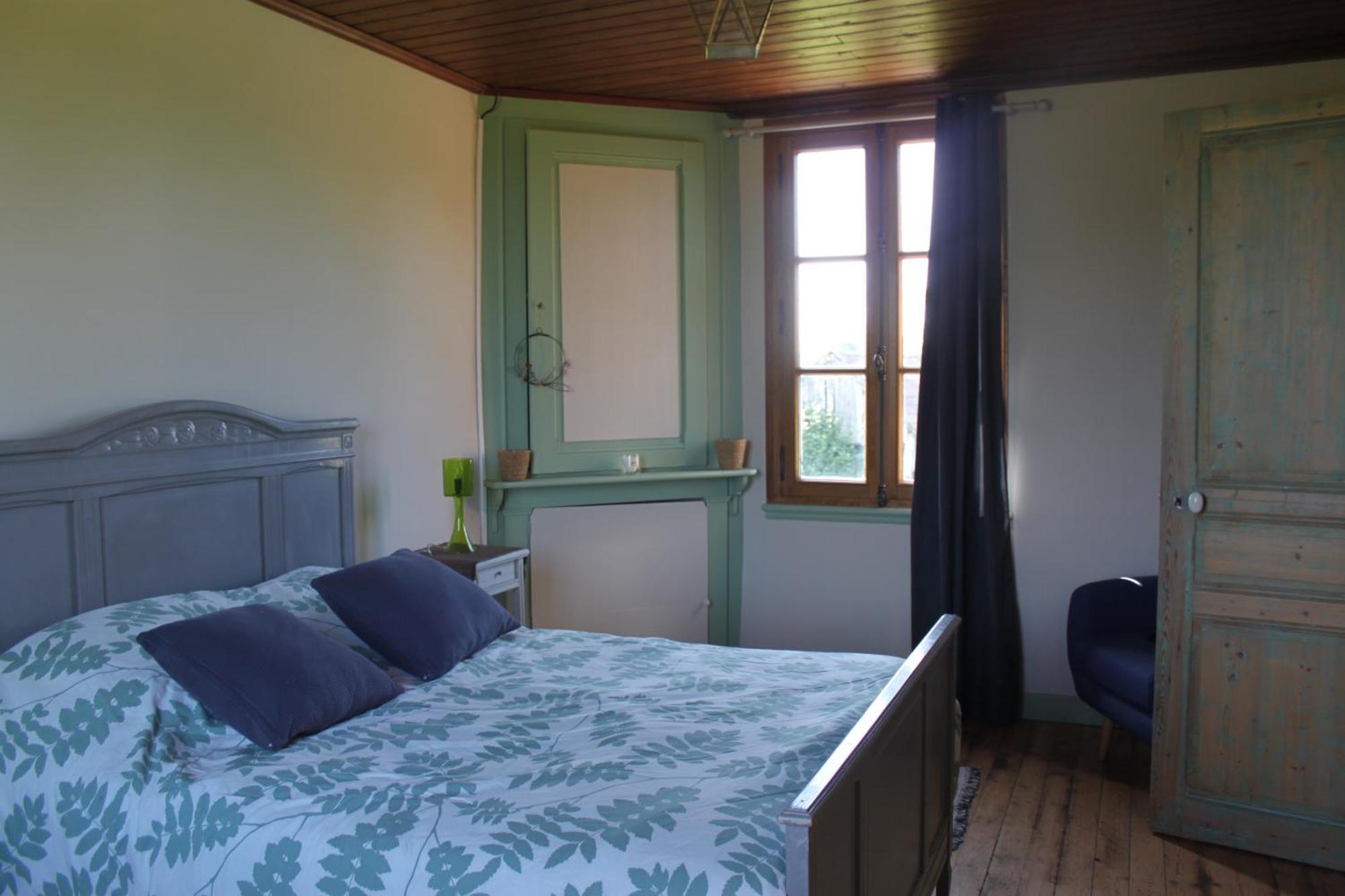 Auberge De La Croix Du Maupas Capelle-les-Grands Bagian luar foto